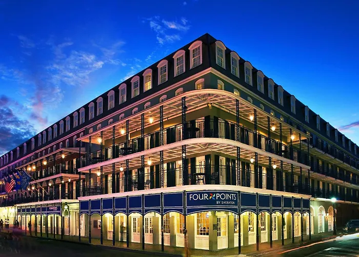 Hotel with pool: Four Points By Sheraton French Quarter