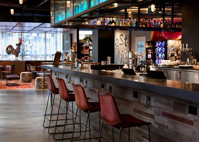 In Luxury hotels Moxy New Orleans Downtown/French Quarter Area