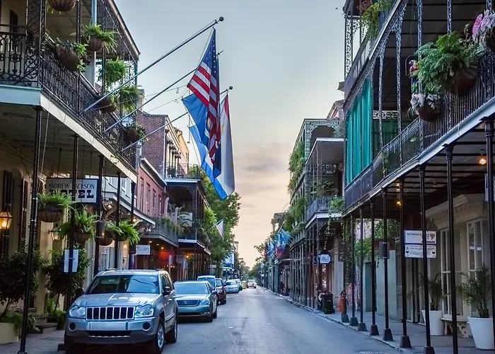 Family Hotel: Cornstalk Hotel